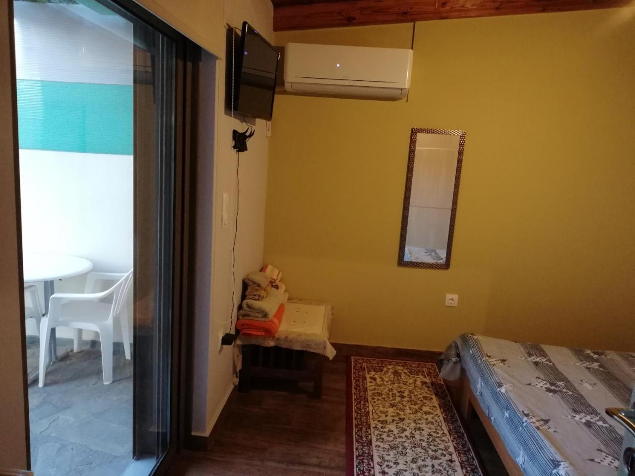 Rea'S House Vrahati מראה חיצוני תמונה