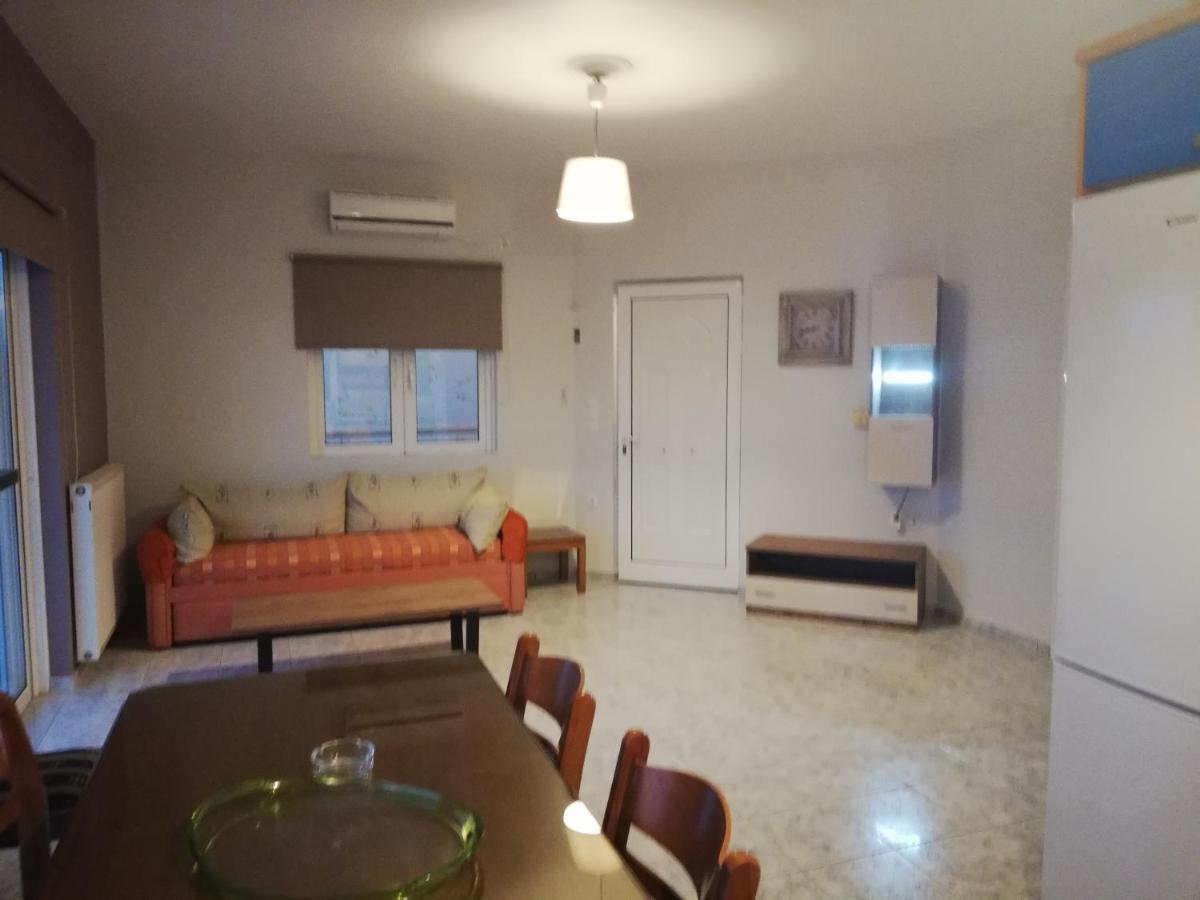 Rea'S House Vrahati מראה חיצוני תמונה